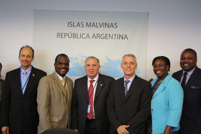 avanza_la_cooperacion_sanitaria_con_trinidad_y_tobago-2